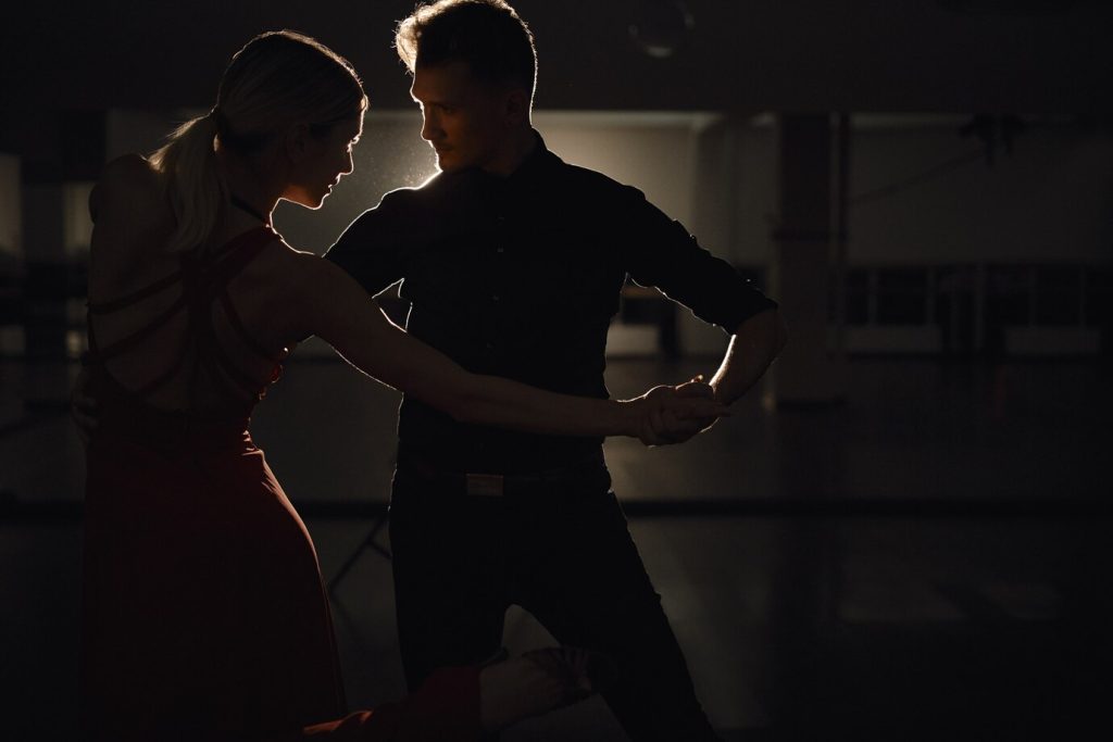 La salsa, le tango et le hip-hop : quelle danse est faite pour vous ?